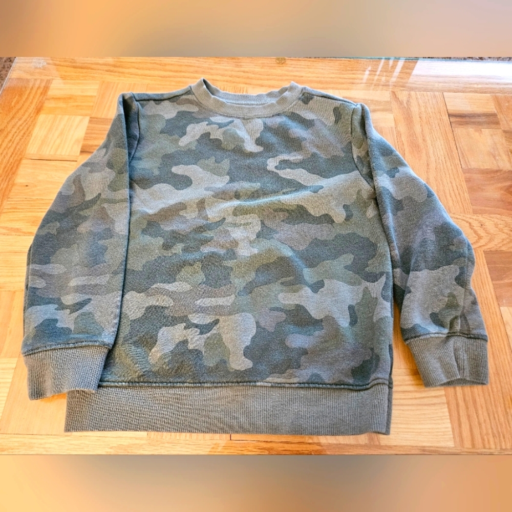 Cat & Jack Green Camouflage Crewneck Sweater